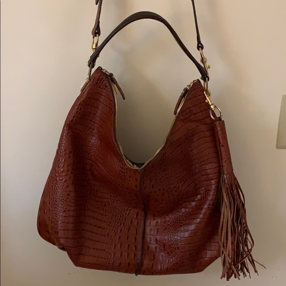 GILI NWOT Ostrich Print Hobo Bag